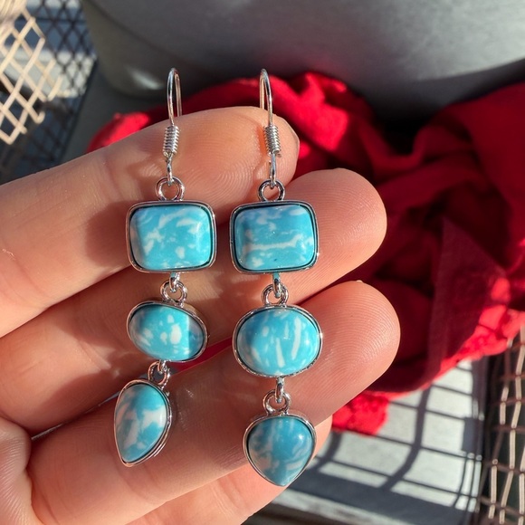 Vintage Blue Stone Dangle Earrings - Picture 8 of 8